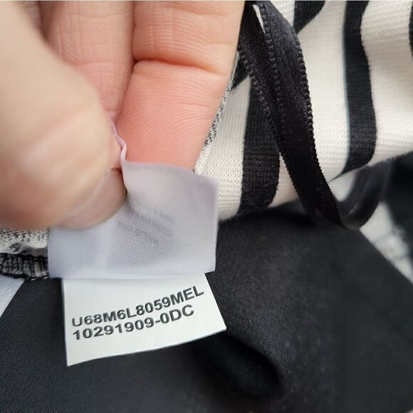 Jones New York high waisted dress black white striped top, solid bottom - size 4 - Picture 10 of 11